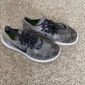 Nike Free Run FlyKnit Grey Heather